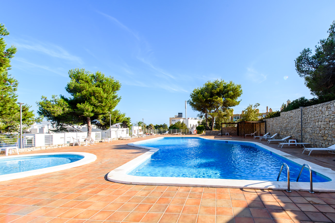 Resa estates ibiza talamanca apartment 3 bedrooms sale 2020 community pool.jpg